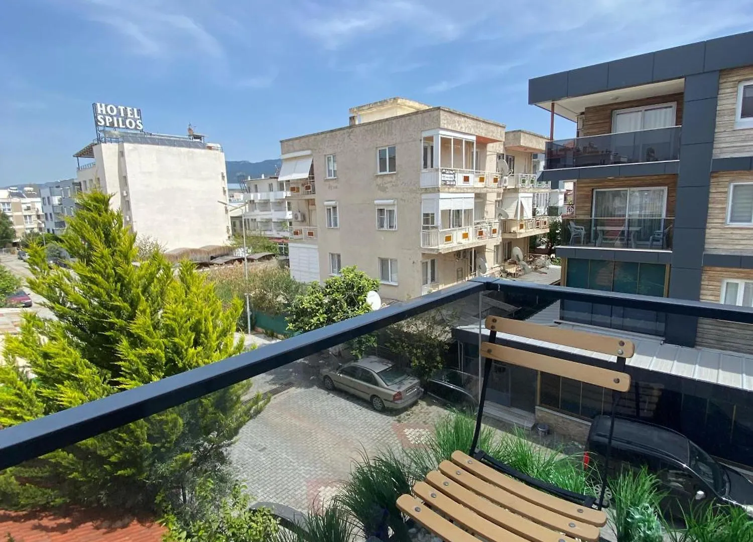 גומולדור Rodis Hotel